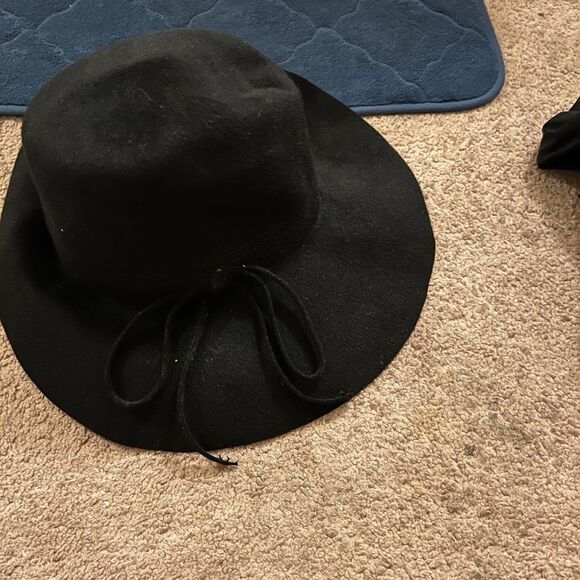 Ritz wool hat - Picture 2 of 5